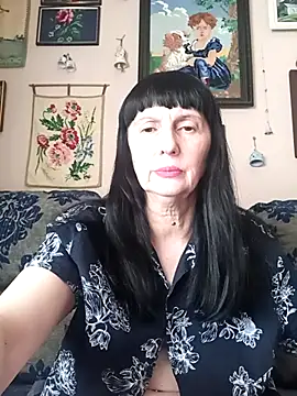 Snapshot of MelanyBanks chatting on April 2026 10:06:02 AM MelanyBanks online show from April 2026 10:06:02 AM
