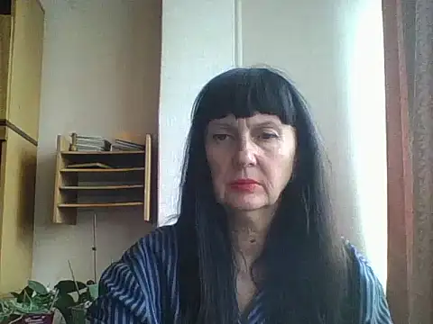 Snapshot of MelanyBanks chatting on October 2025 10:39:01 AM MelanyBanks online show from October 2025 10:39:01 AM