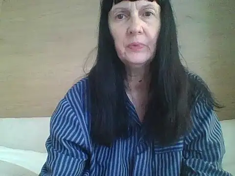 Snapshot of MelanyBanks chatting on May 2026 06:28:01 AM MelanyBanks online show from May 2026 06:28:01 AM