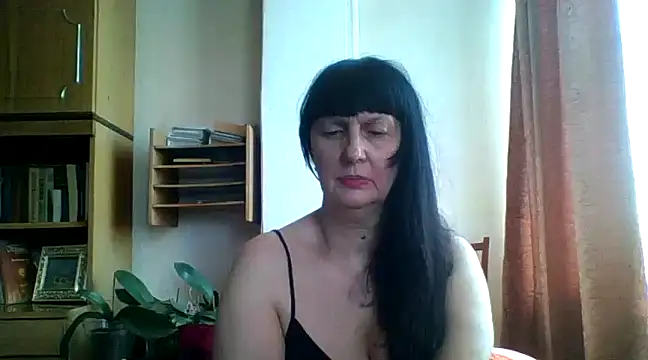 Snapshot of MelanyBanks chatting on March 2025 10:54:02 AM MelanyBanks online show from March 2025 10:54:02 AM