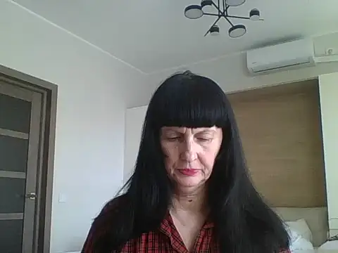 Snapshot of MelanyBanks chatting on May 2026 12:42:02 PM MelanyBanks online show from May 2026 12:42:02 PM