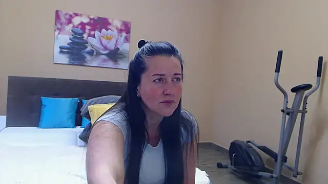 Gia888888 online show from March 2026 02:53:02 PM