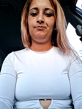 Alina03210 online show from March 2025 04:44:02 PM