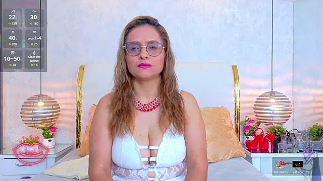 Snapshot of MarilynVega1 chatting on July 2026 09:23:01 PM MarilynVega1 online show from July 2026 09:23:01 PM