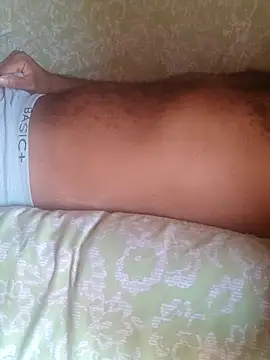 mineirinhosedutor2210 online show from November 2025 05:50:02 PM