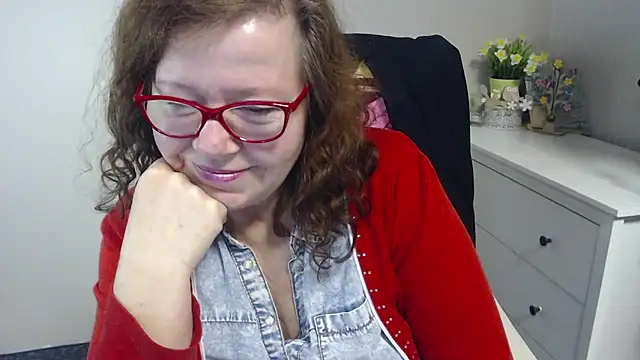 Snapshot of Adelewildx chatting on February 2025 07:34:01 AM Adelewildx online show from February 2025 07:34:01 AM