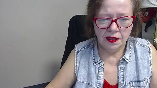 Snapshot of Adelewildx chatting on February 2025 07:41:01 AM Adelewildx online show from February 2025 07:41:01 AM