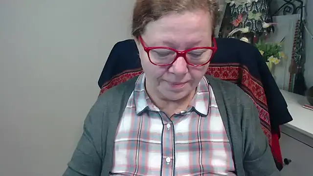 Adelewildx online show from November 2025 04:38:02 AM