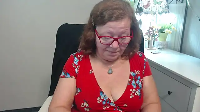 Snapshot of Adelewildx chatting on September 2025 02:43:02 AM Adelewildx online show from September 2025 02:43:02 AM
