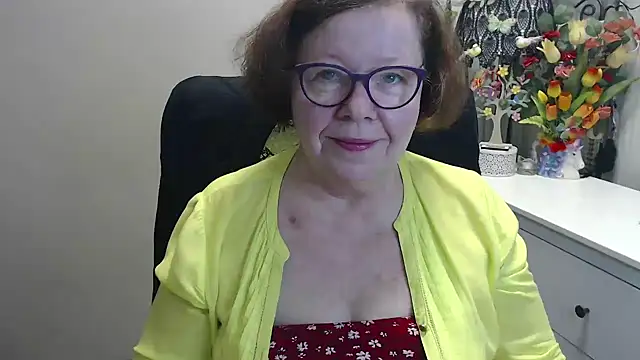 Adelewildx online show from April 2026 10:30:02 AM