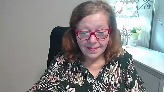 Snapshot of Adelewildx chatting on September 2025 03:56:01 AM Adelewildx online show from September 2025 03:56:01 AM