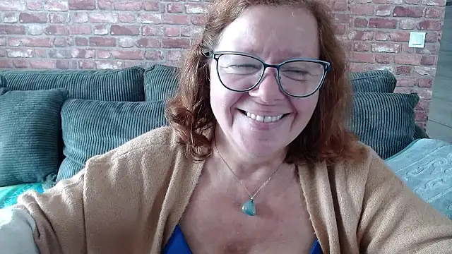 Snapshot of Adelewildx chatting on September 2025 09:53:02 AM Adelewildx online show from September 2025 09:53:02 AM