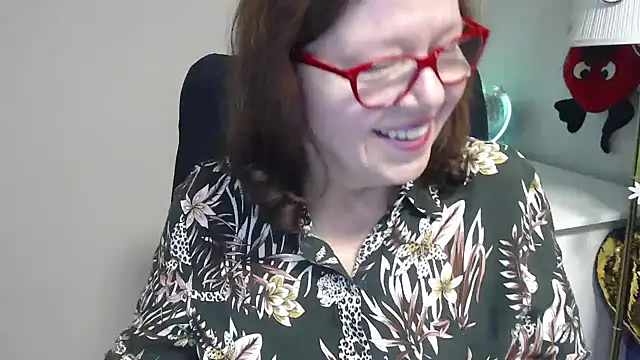 Snapshot of Adelewildx chatting on March 2025 07:46:02 AM Adelewildx online show from March 2025 07:46:02 AM