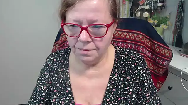 Adelewildx online show from November 2025 04:51:02 AM