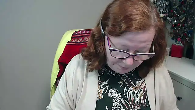 Adelewildx online show from December 2025 04:29:01 AM