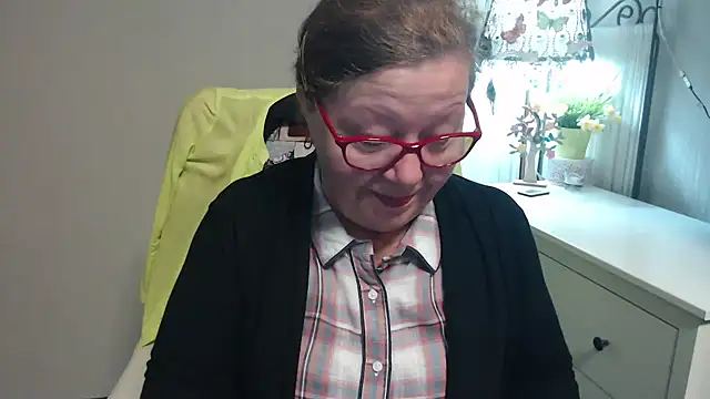 Snapshot of Adelewildx chatting on October 2025 03:11:02 AM Adelewildx online show from October 2025 03:11:02 AM