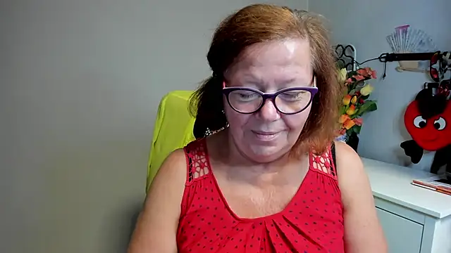 Snapshot of Adelewildx chatting on June 2026 01:55:01 AM Adelewildx online show from June 2026 01:55:01 AM
