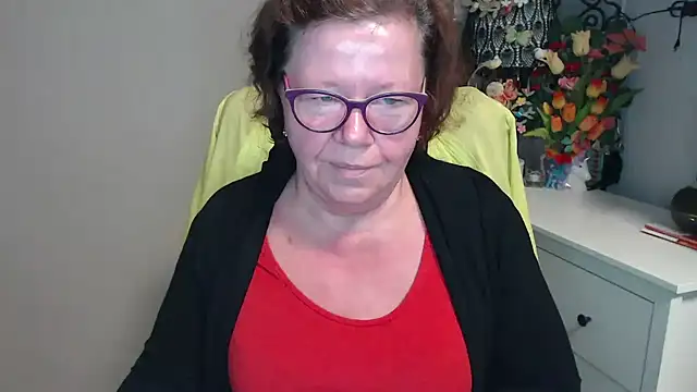 Adelewildx online show from May 2026 03:30:01 AM