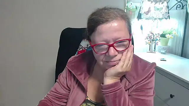 Snapshot of Adelewildx chatting on September 2025 03:13:02 AM Adelewildx online show from September 2025 03:13:02 AM