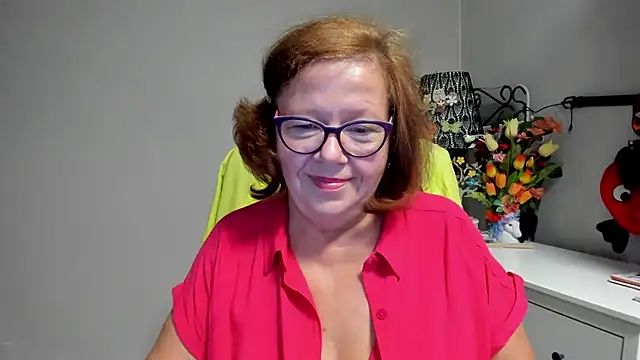 Snapshot of Adelewildx chatting on July 2026 06:47:02 AM Adelewildx online show from July 2026 06:47:02 AM