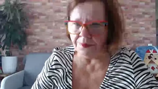 Snapshot of Adelewildx chatting on June 2026 10:57:02 AM Adelewildx online show from June 2026 10:57:02 AM