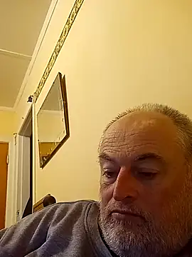 Snapshot of qzwxecrvtbynumi chatting on July 2026 01:17:02 AM qzwxecrvtbynumi online show from July 2026 01:17:02 AM