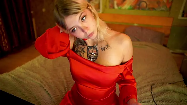 Allison Cuty online show from October 2025 07:15:02 PM