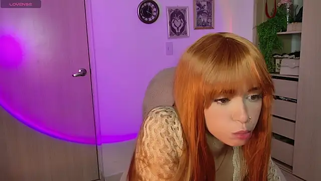 Snapshot of YourKatt chatting on June 2026 01:00:01 AM YourKatt online show from June 2026 01:00:01 AM