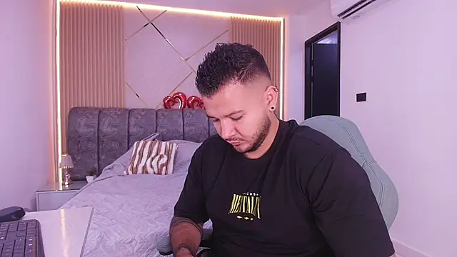 mister miike online show from February 2026 03:06:01 AM