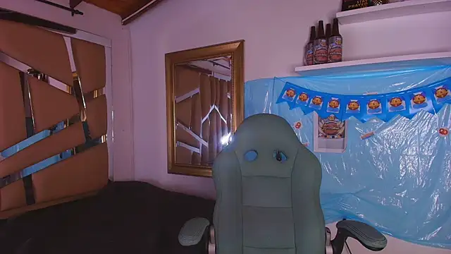 Snapshot of mister_miike chatting on September 2025 03:12:02 AM mister miike online show from September 2025 03:12:02 AM