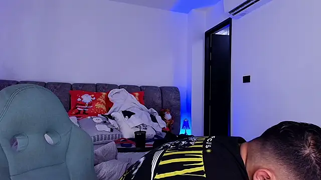 mister miike online show from December 2025 03:05:02 AM