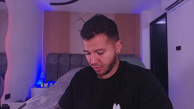 mister miike online show from February 2026 03:06:01 AM