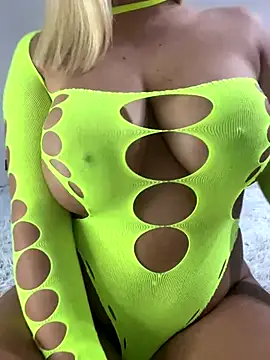 Liiaa online show from November 2025 11:14:02 AM