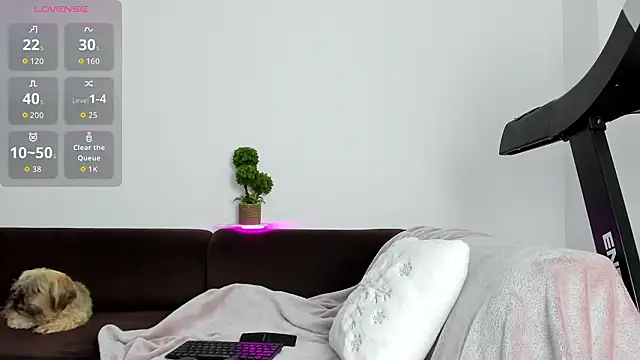 Snapshot of baby_alice chatting on February 2026 10:38:01 PM baby alice online show from February 2026 10:38:01 PM