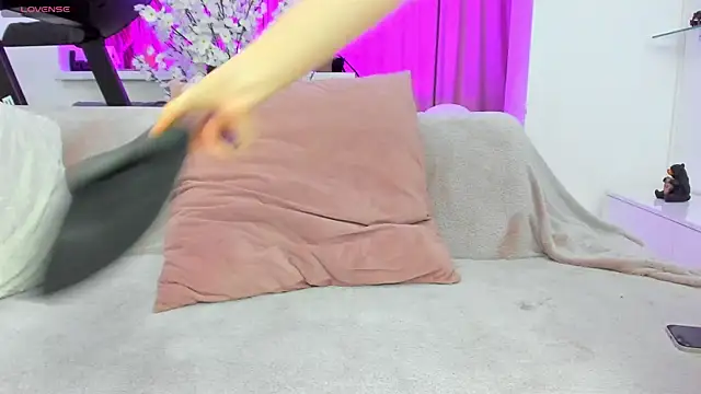 baby alice online show from November 2025 10:53:01 PM