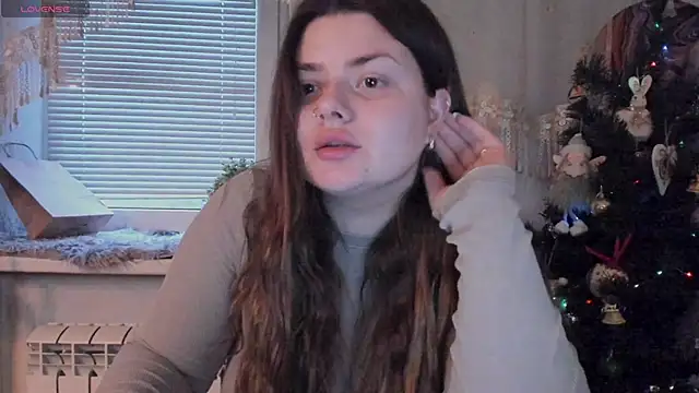 Snapshot of Eva_Shameless chatting on January 2025 01:24:02 PM Eva Shameless online show from January 2025 01:24:02 PM