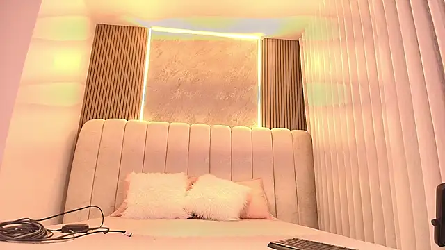 emyli sw  online show from January 2026 03:10:02 AM