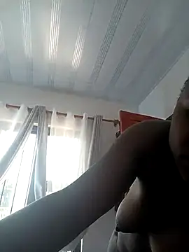 Snapshot of Sweetlolly92 chatting on November 2025 01:04:02 PM Sweetlolly92 online show from November 2025 01:04:02 PM