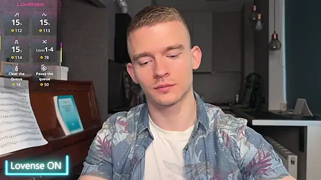 Marvelboy  online show from November 2025 11:27:02 AM