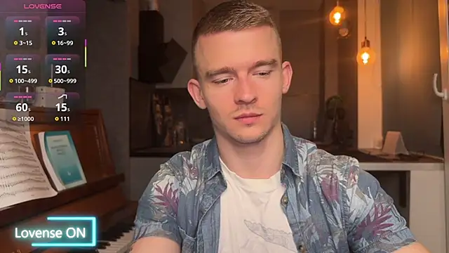 Marvelboy  online show from November 2025 02:21:01 PM