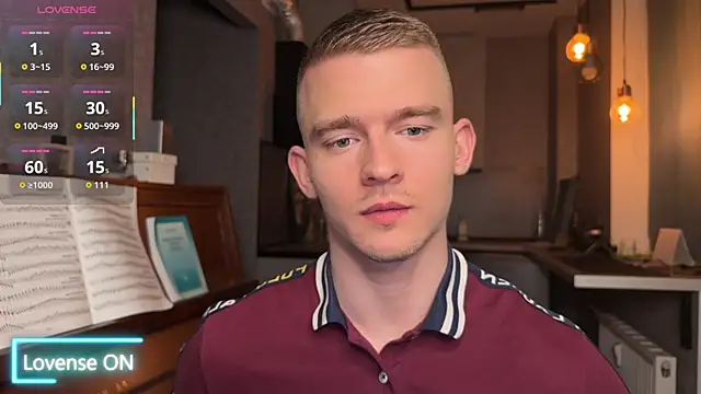 Marvelboy  online show from November 2025 09:20:02 PM