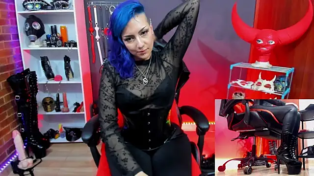 Snapshot of Mistress_Yelena chatting on July 2026 11:33:01 PM Mistress Yelena online show from July 2026 11:33:01 PM