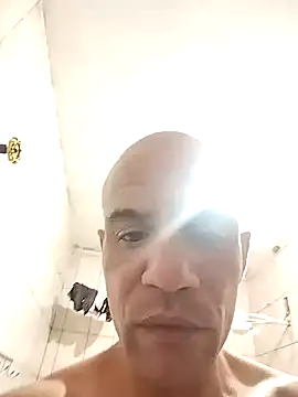 atribo1 online show from September 2025 03:33:01 AM