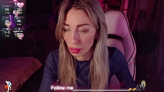 AnnieGOld  online show from March 2026 01:58:01 AM