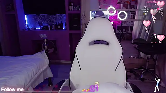 Snapshot of AnnieGOld_ chatting on January 2026 12:25:02 AM AnnieGOld online show from January 2026 12:25:02 AM