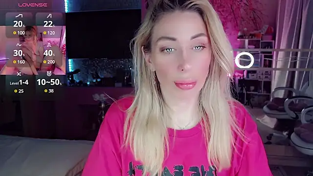 Snapshot of AnnieGOld_ chatting on November 2025 11:36:02 PM AnnieGOld online show from November 2025 11:36:02 PM