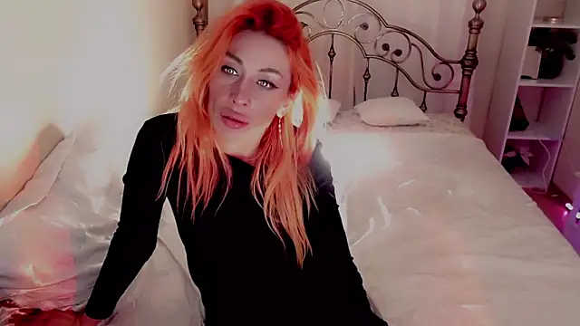 Snapshot of AnnieGOld_ chatting on December 2024 08:32:01 AM AnnieGOld  online show from December 2024 08:32:01 AM