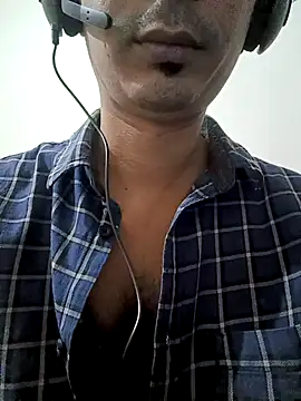 dreamtoungelick69 online show from November 2025 05:38:01 PM