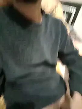 dreamtoungelick69 online show from January 2026 06:01:01 PM