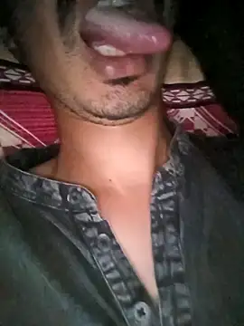 dreamtoungelick69 online show from April 2026 11:33:01 AM